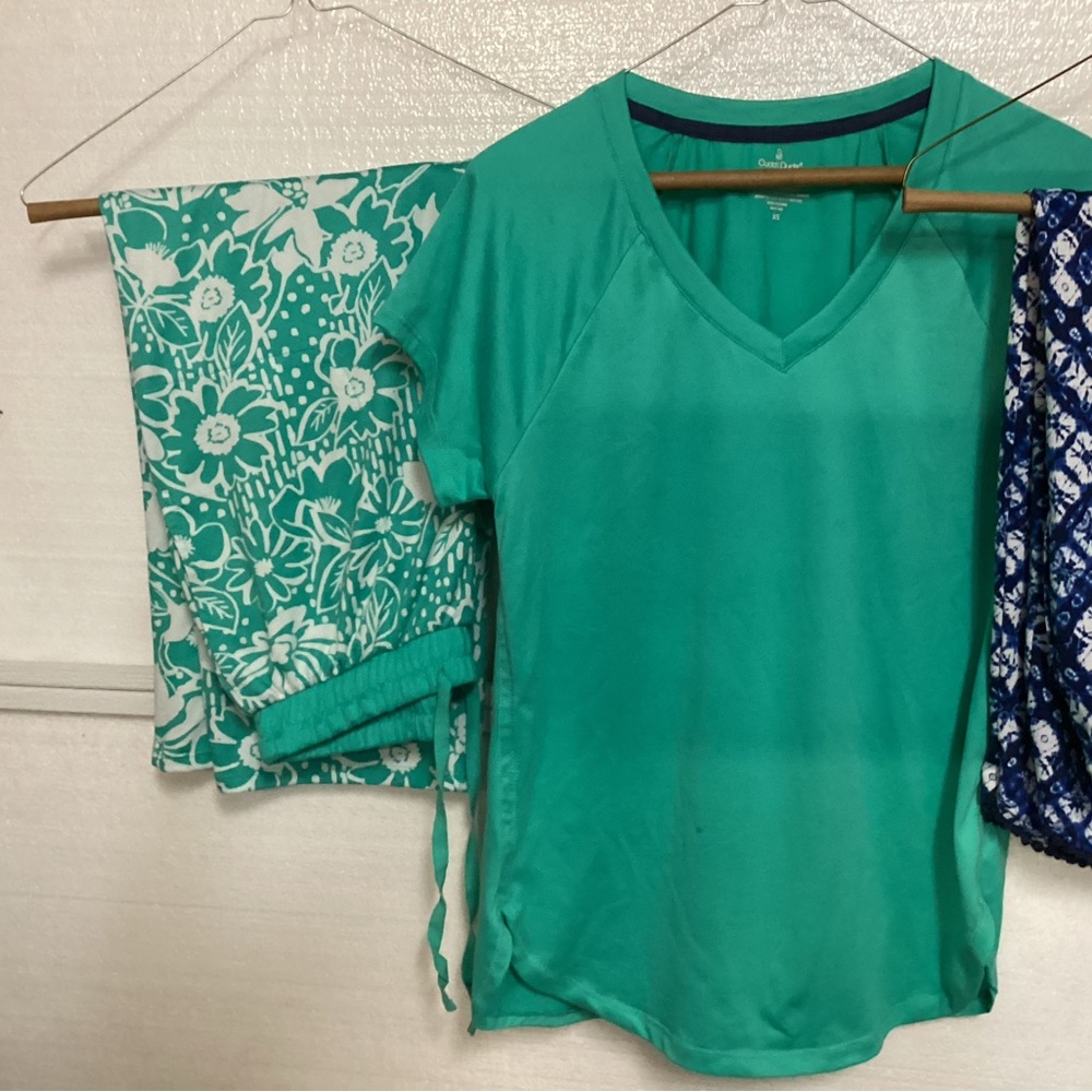 Three pair of pajamas size extra small - Picture 2 of 5